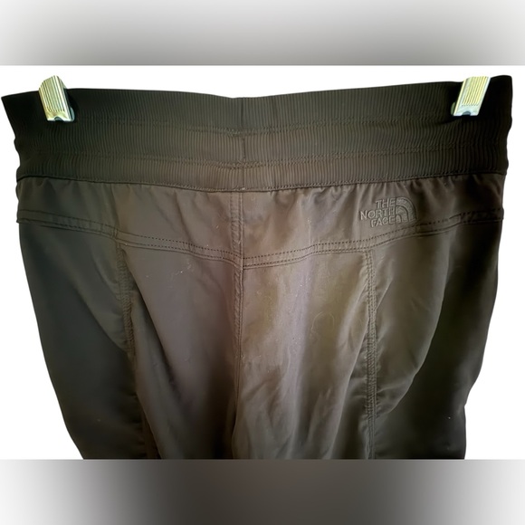 Women’s North Face Aphrodite Capris Size Small - Picture 6 of 7